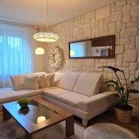 SLOVREAL - na predaj 3 izbový byt v centre mesta Žiar nad Hronom - foto 2