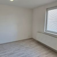 SLOVREAL - predaj 2 izbový byt Žiar nad Hronom, 46 m2 - foto 3