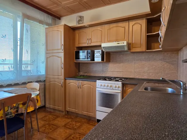 Na predaj 3-izbový byt Žiar nad Hronom, 75 m²