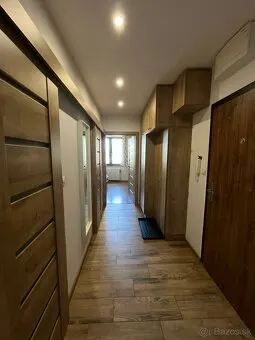3 - izbový byt - foto 3
