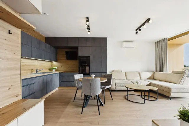 Prenájom 2-izbového bytu, 53 m², Bratislava – Ružinov - foto 3