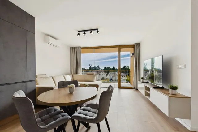 Prenájom 2-izbového bytu, 53 m², Bratislava – Ružinov - foto 4